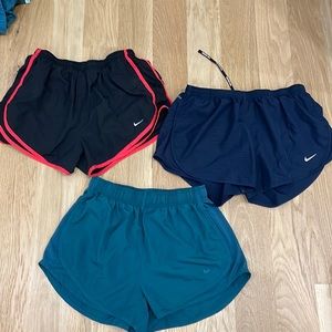 nike running shorts